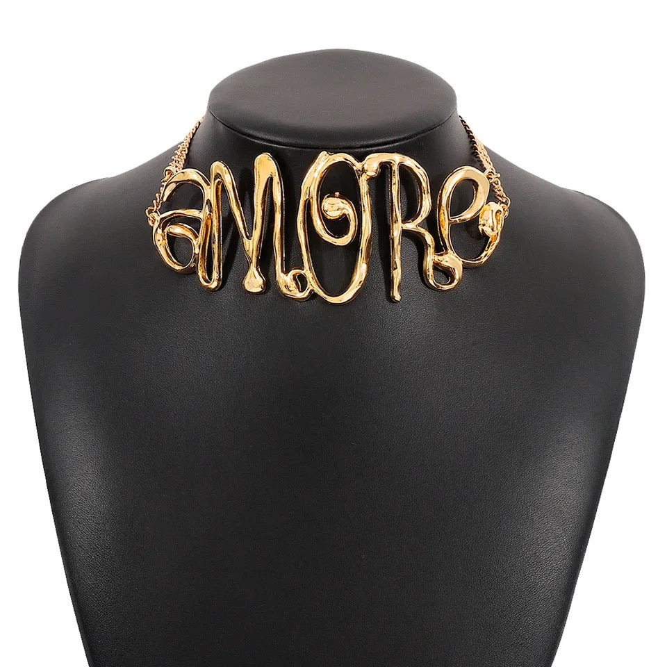 Amore Choker